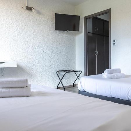 Hotel Aquarius Canet-en-Roussillon Exterior foto
