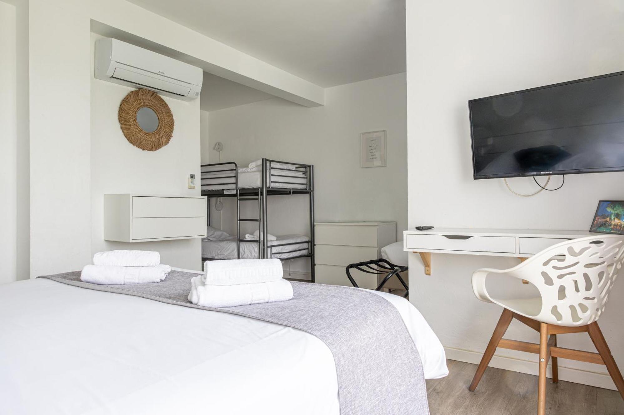 Hotel Aquarius Canet-en-Roussillon Exterior foto
