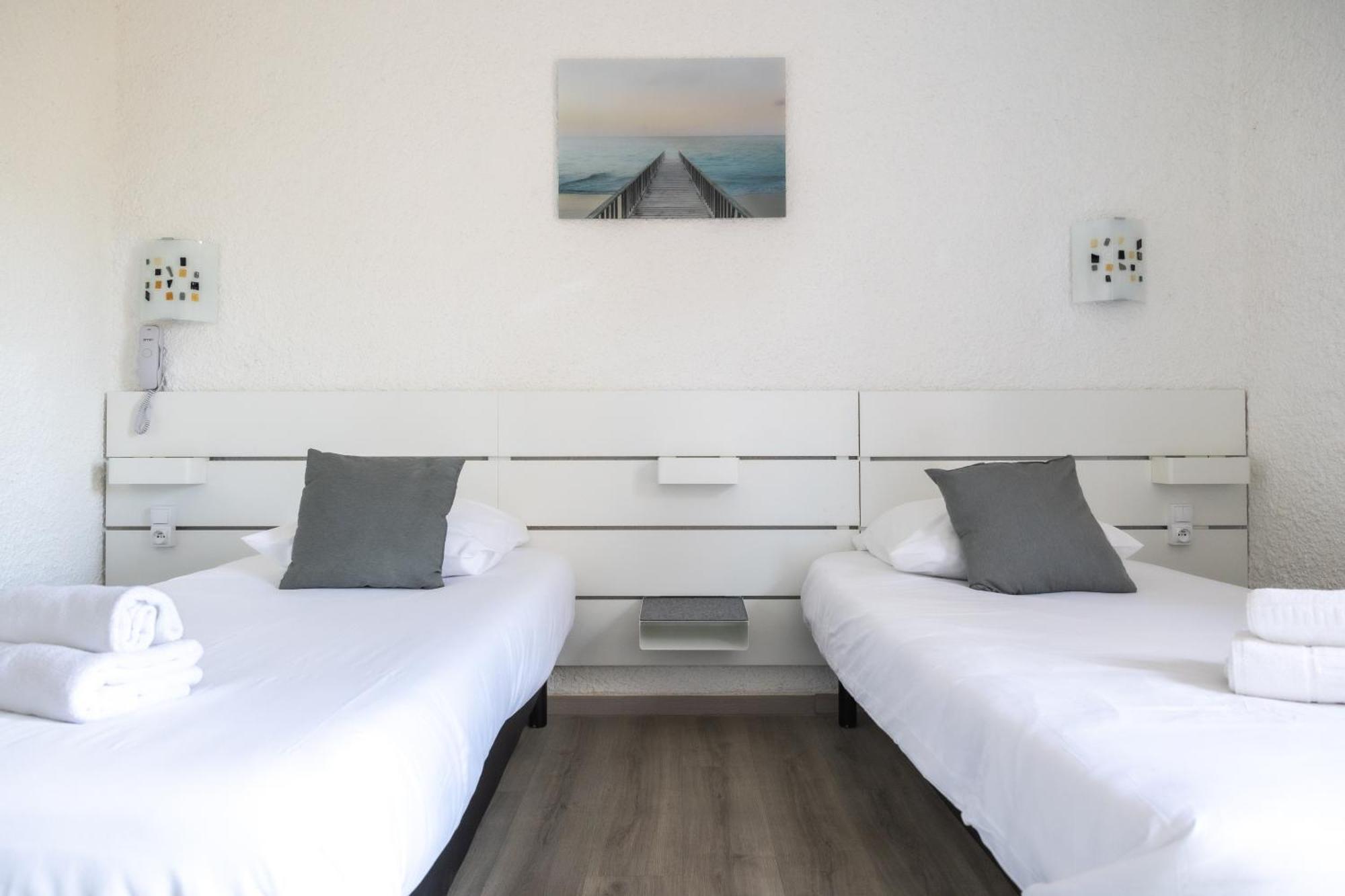 Hotel Aquarius Canet-en-Roussillon Exterior foto
